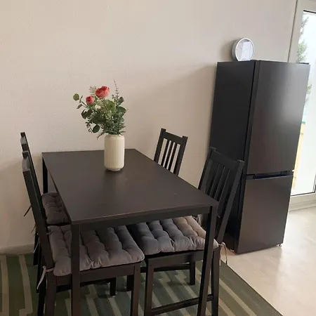 Schoene Altbauwohnung In