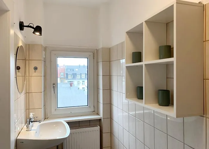 Schoene Altbauwohnung In 公寓 *